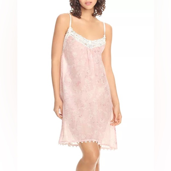 Papinelle Louis Floral Print Nightgown – Pink - Picture 1 of 13